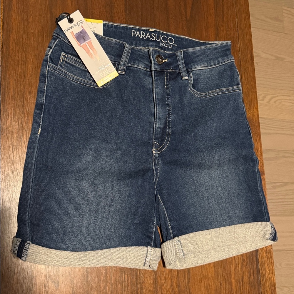 Size 6 Parasuco Women's Blue Denim Shorts